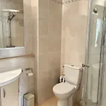 A Deux Pas Des Plages Du Midi 305l Cannes